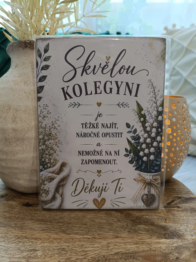 Buková destička pro kolegyni 